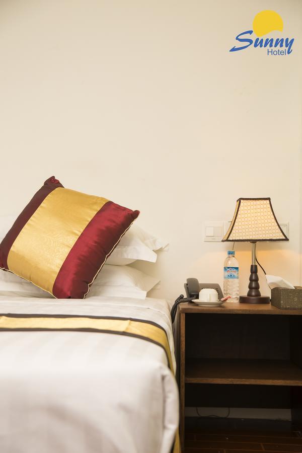 Hotel Sunny Mandalay Bagian luar foto