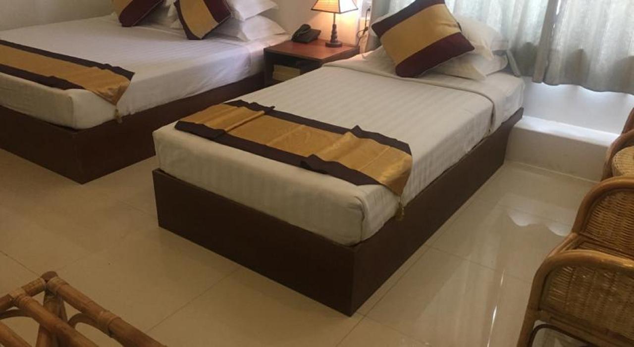 Hotel Sunny Mandalay Bagian luar foto