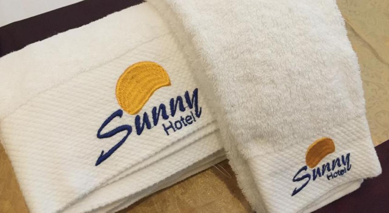 Hotel Sunny Mandalay Bagian luar foto