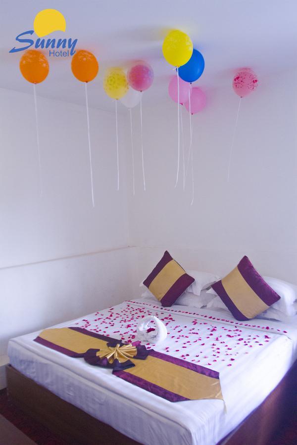 Hotel Sunny Mandalay Bagian luar foto